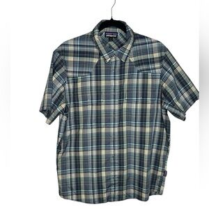 Patagonia Men’s Banditio PearlSnap Button Front Short Sleeve Short Size Medium